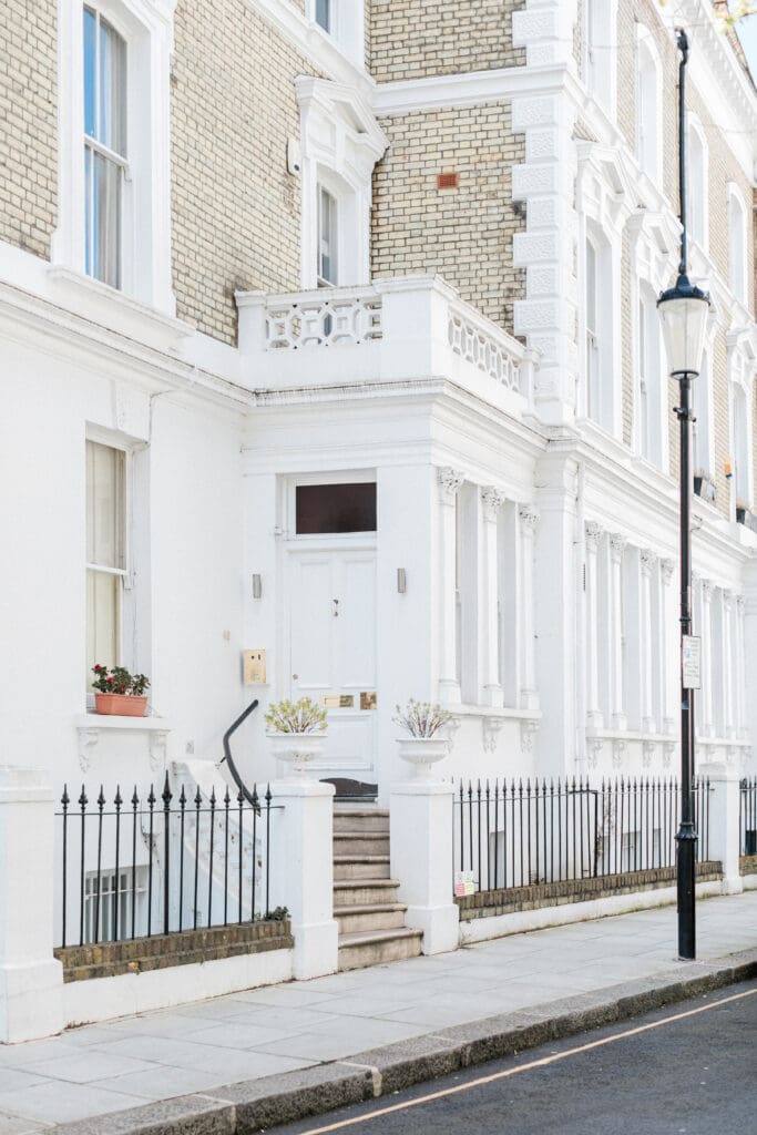 The exterior door on a beautiful house in London's Notting Hill